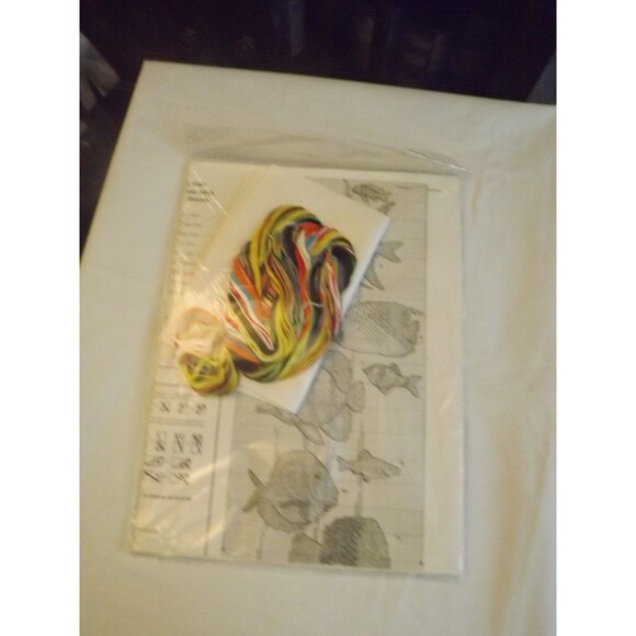 Monarch Horizons Colorful Tropical Fish Counted Cross Stitch Kit 6" x 24" CS34 - Picture 4 of 4
